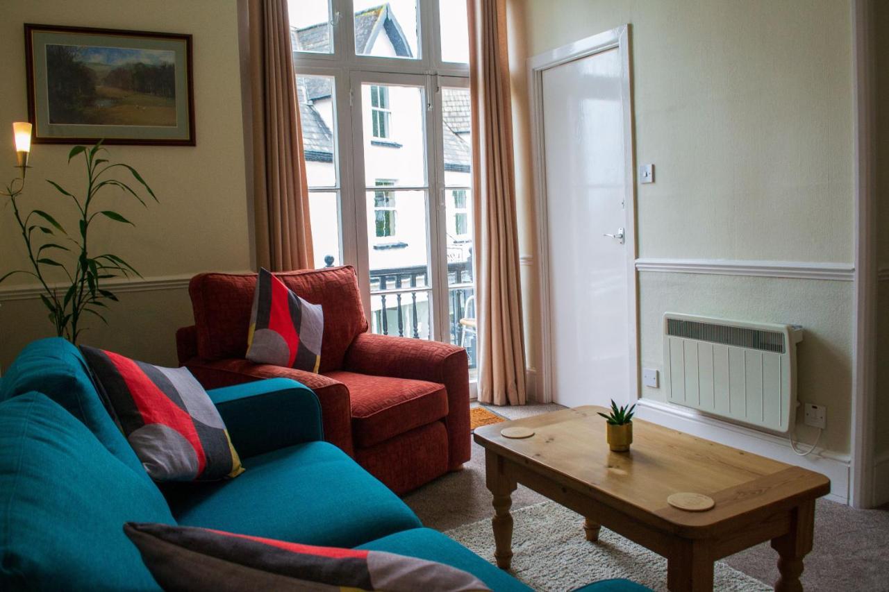 Castle Hill Guest House Lynton Buitenkant foto
